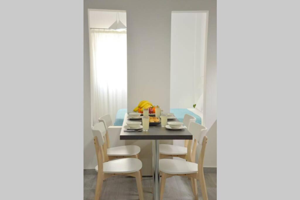 Alisahni Apartment Adamantas  Ngoại thất bức ảnh
