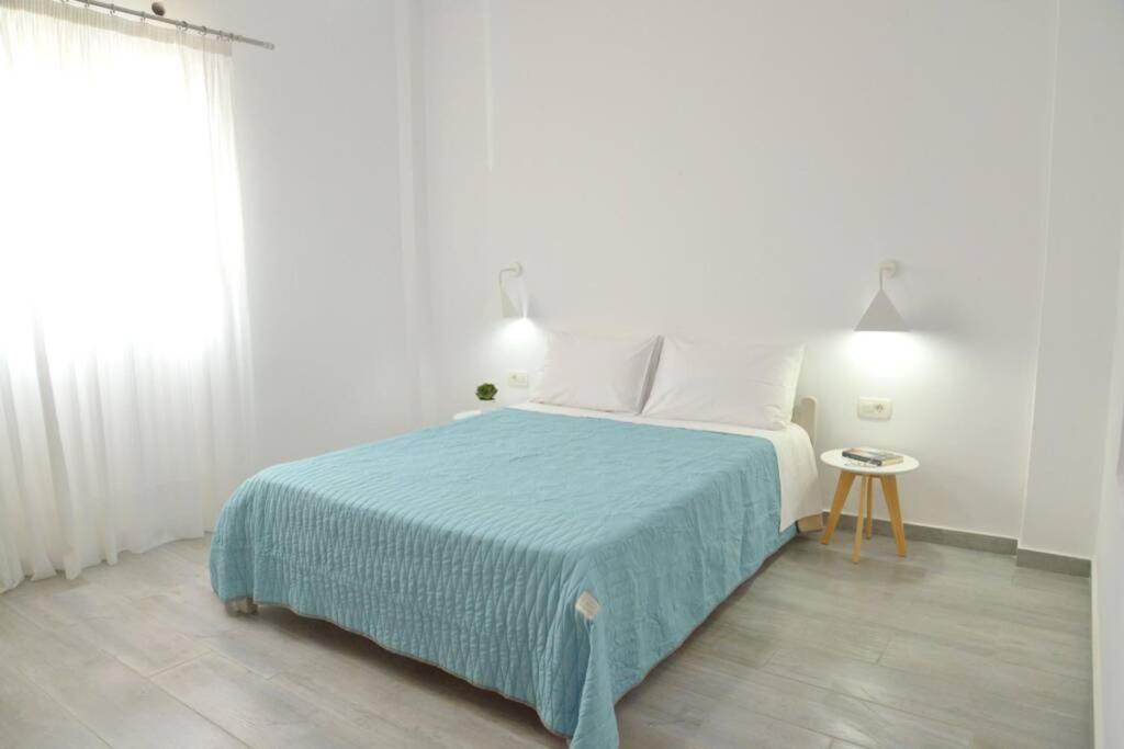 Alisahni Apartment Adamantas  Ngoại thất bức ảnh